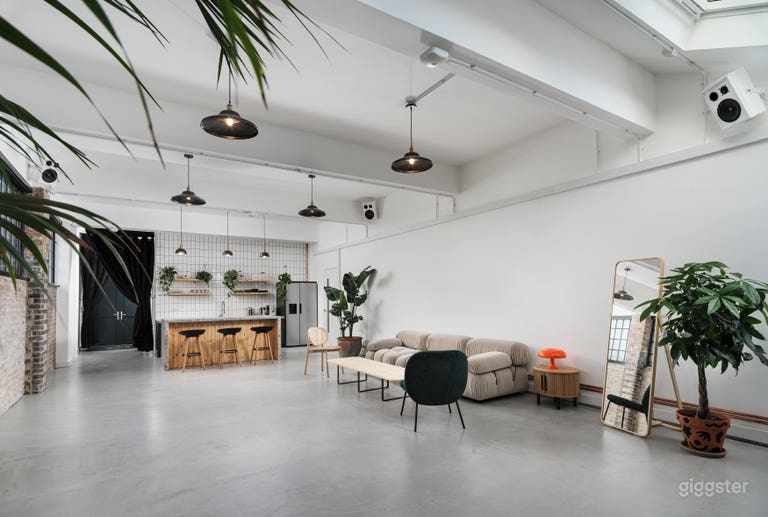  Converted warehouse creative space in East London  