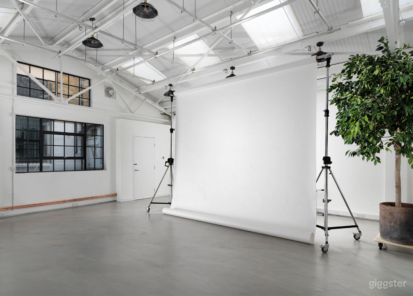 Coloramas available to rent on request 