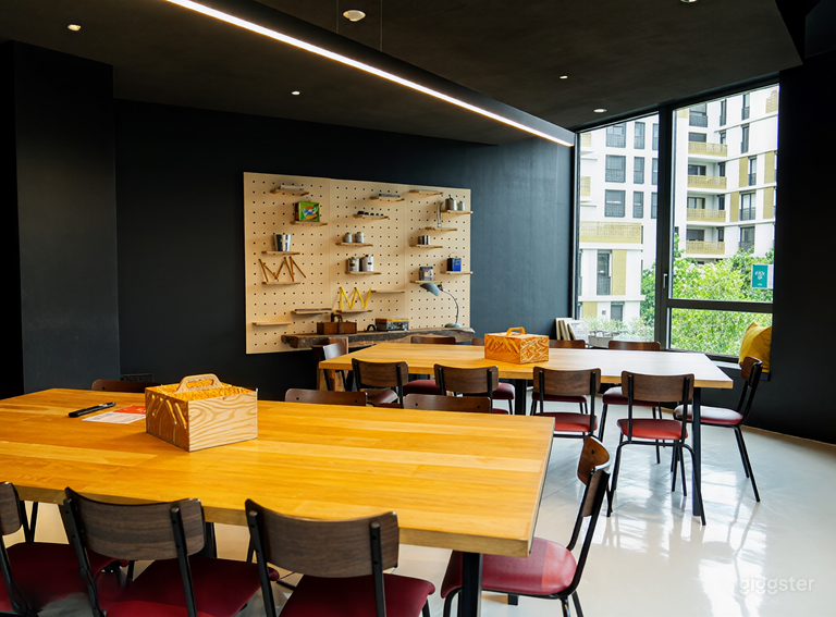  Espacio moderno y creativo para talleres y reuniones 