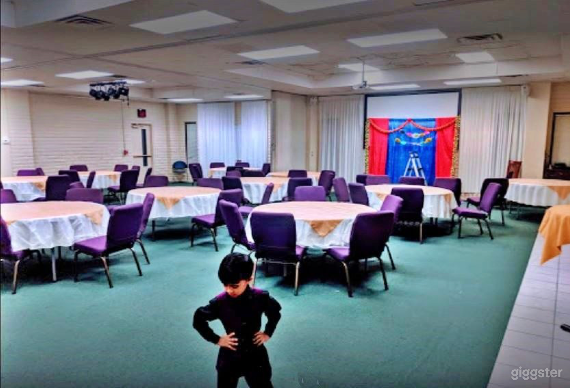 Social Hall in Phoenix Photo 3