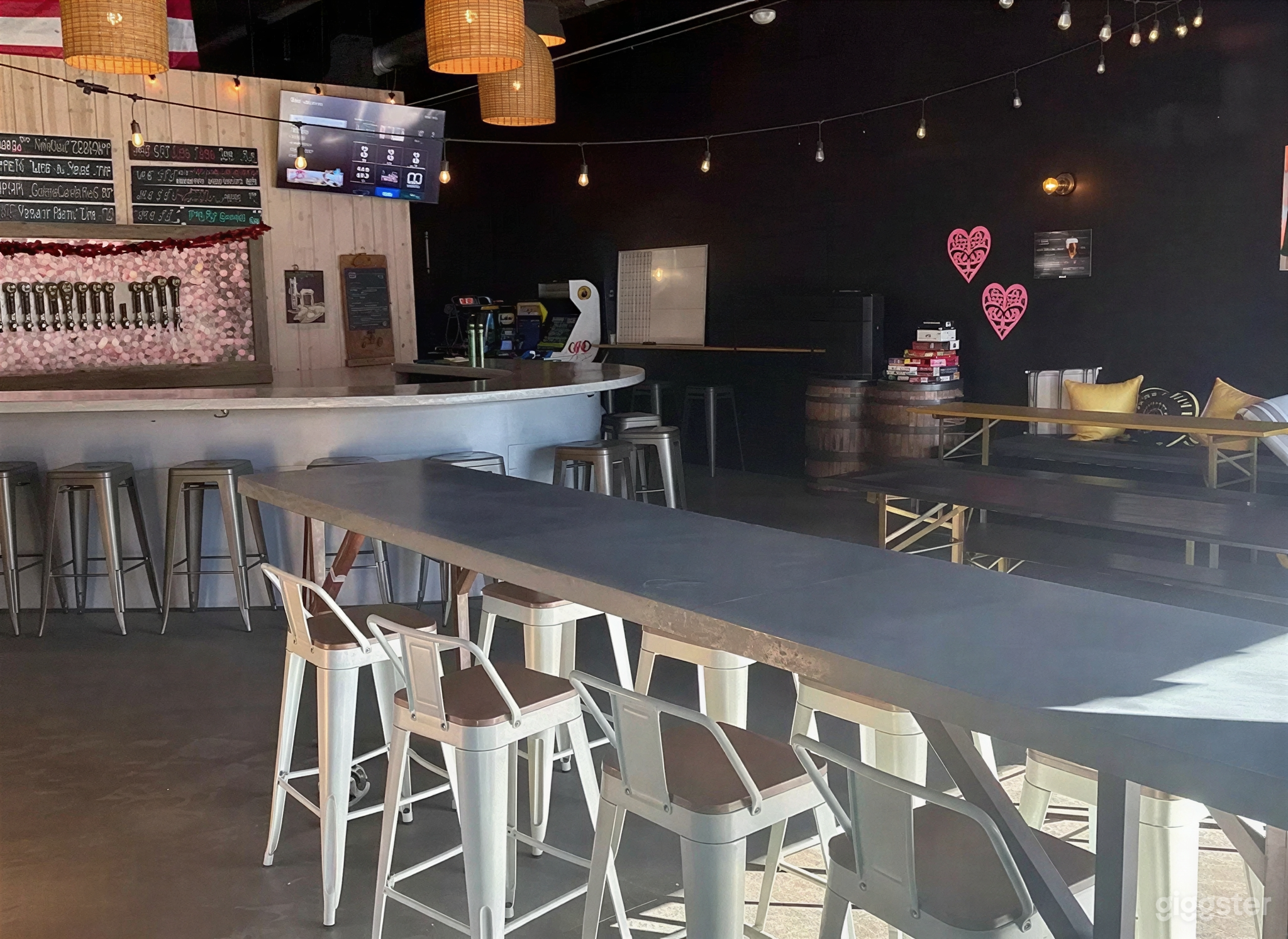Comfy and Cozy Brewery in the Heart of Anaheim Photo 4