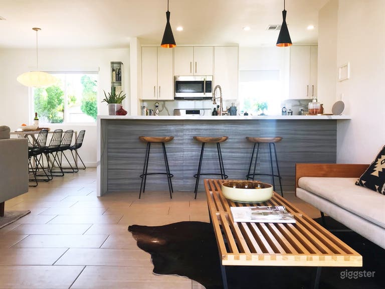  gorgeous modern house in palm springs with pool and hot tub 