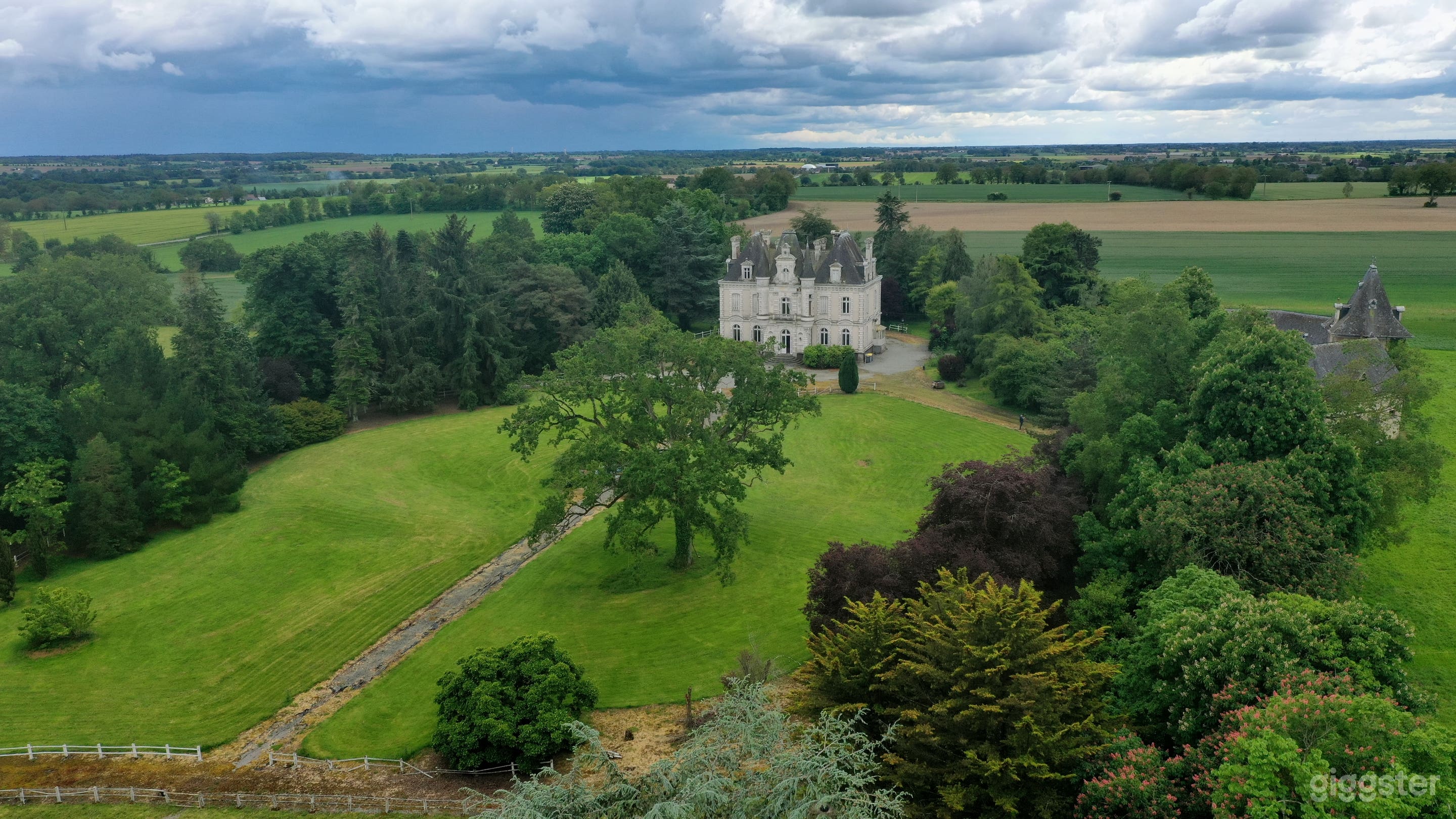 Fairytale Château Castle Gardens with Cinematic Depth Photo 3