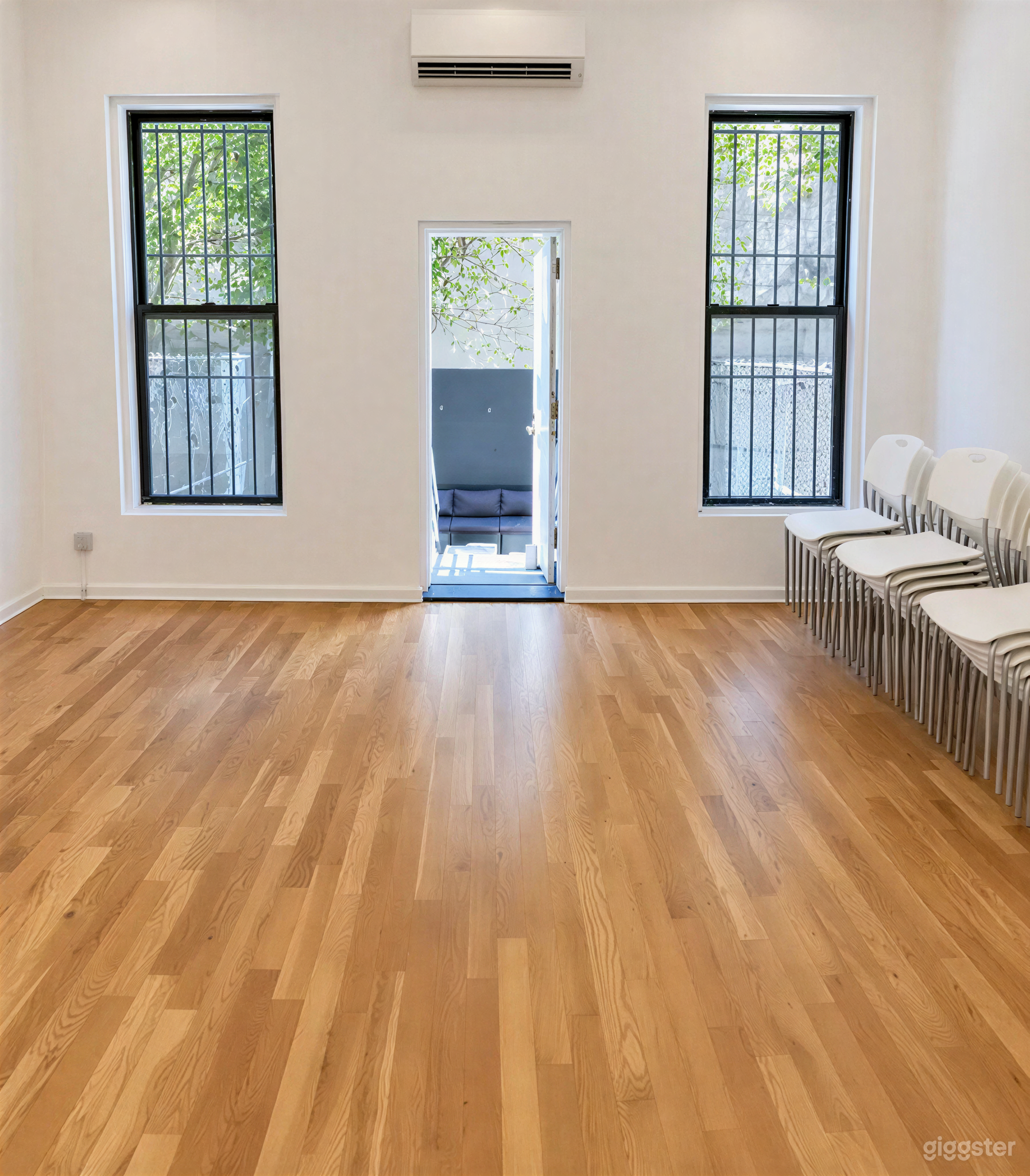 Event Space & Creative Venue in Harlem (UPPER) Photo 3