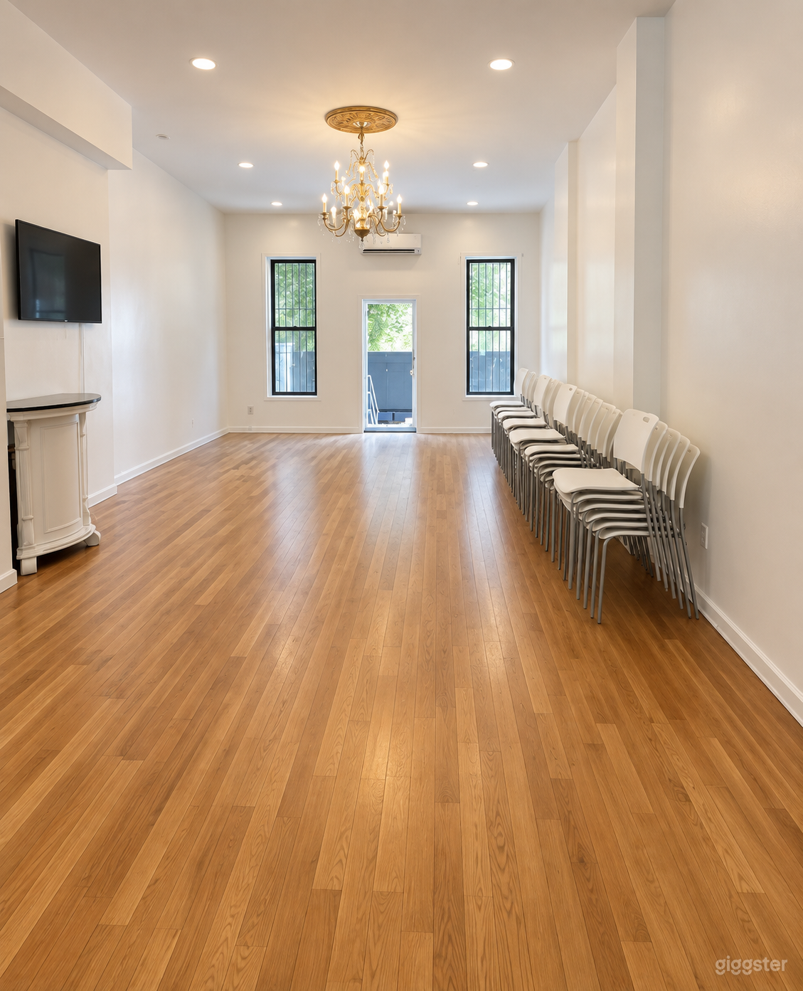 Event Space & Creative Venue in Harlem (UPPER) Photo 4