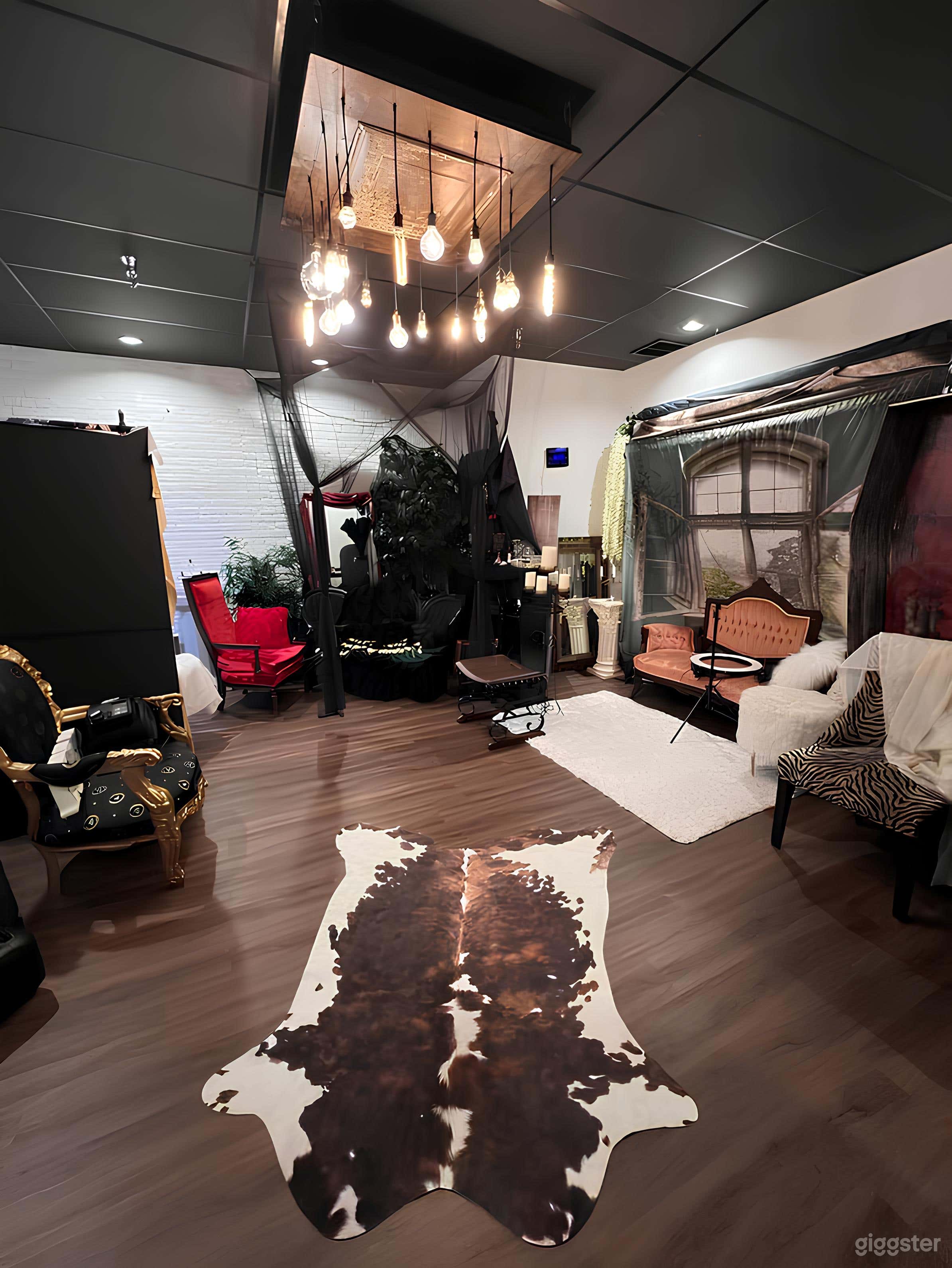 Gorgeous Boudoir &amp; Photography Studio Photo 1