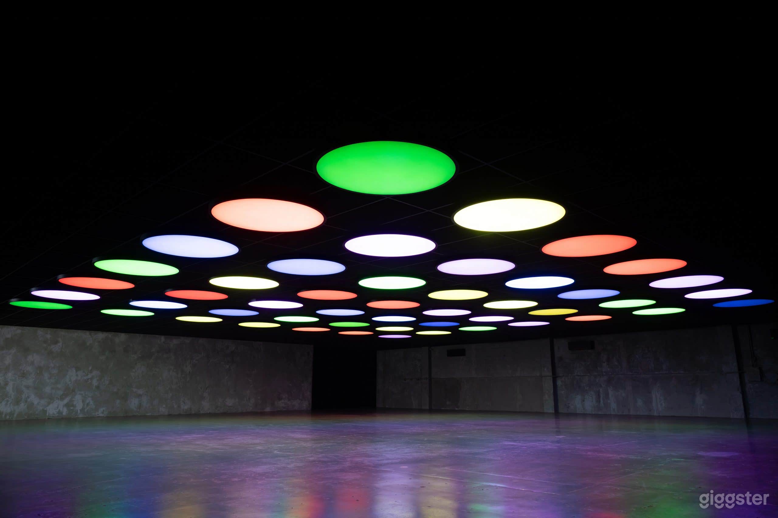 Light Box Stage Photo 3