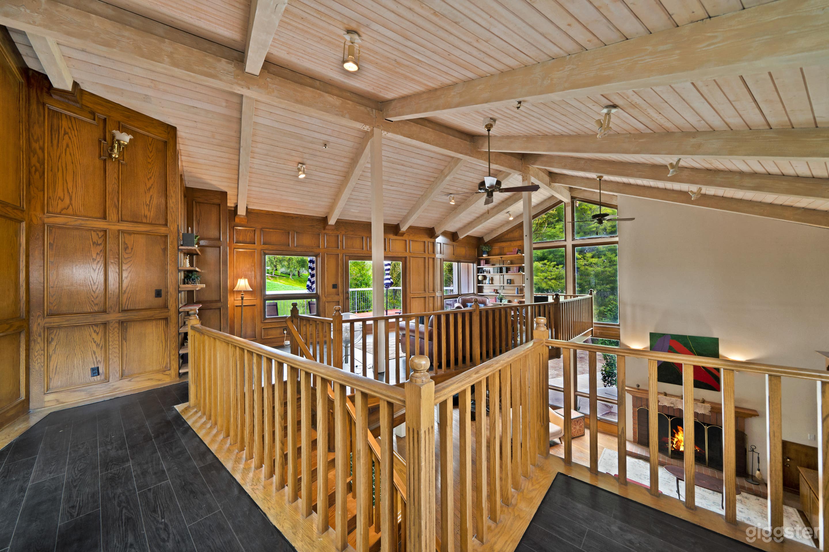 CANYON WOODEN RANCH HOUSE Photo 4