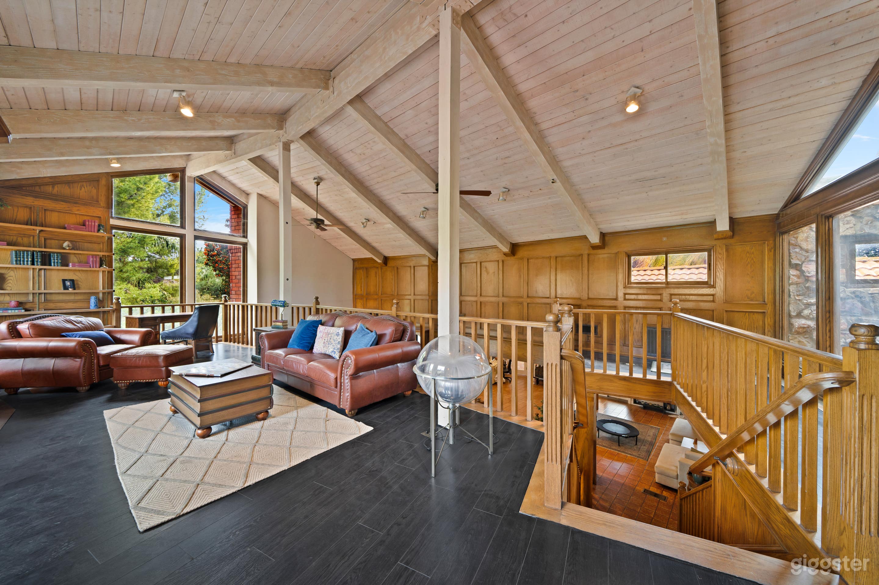 CANYON WOODEN RANCH HOUSE Photo 3