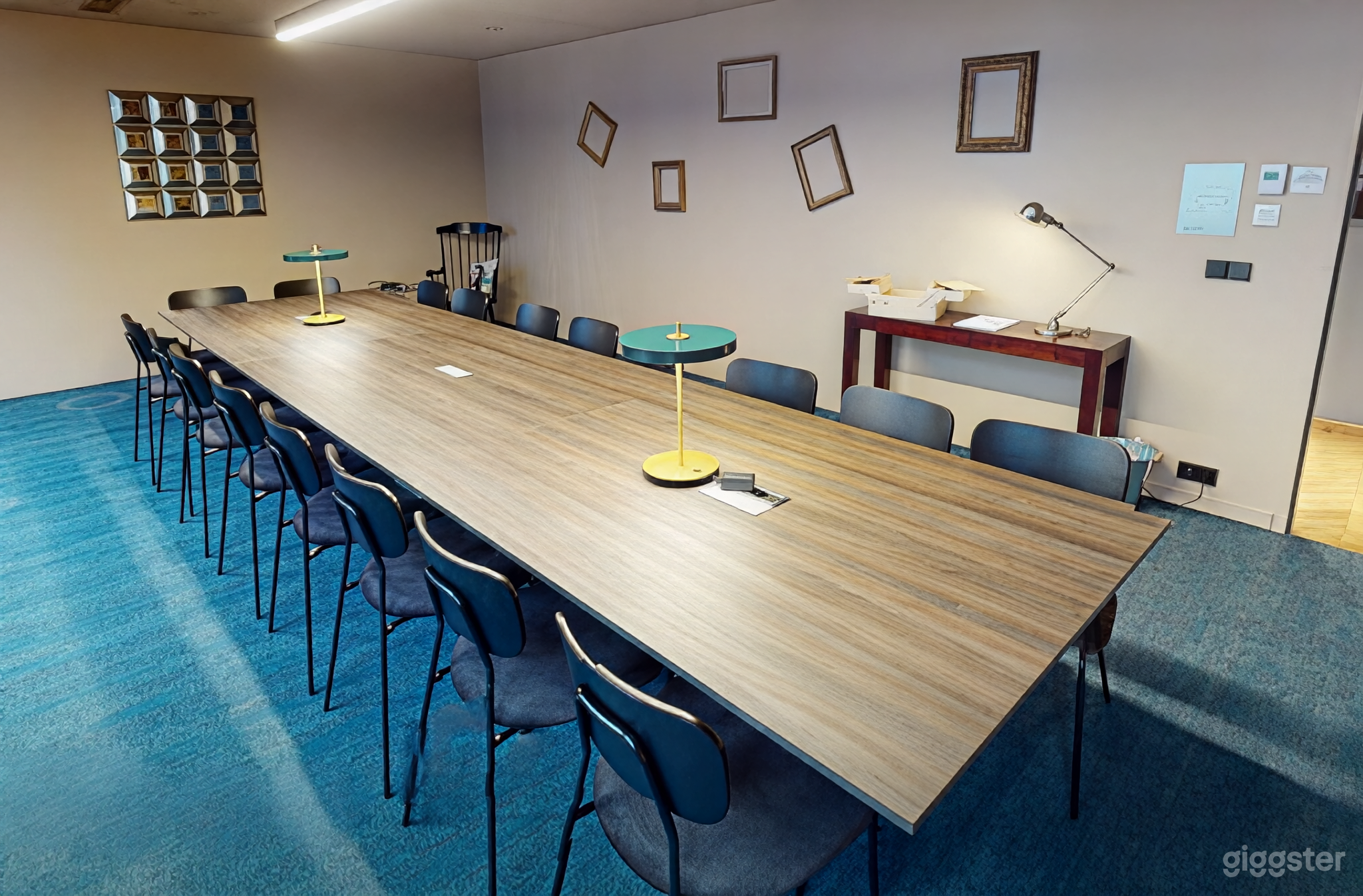 Photo de Salle de conseil de direction contemporaine 4