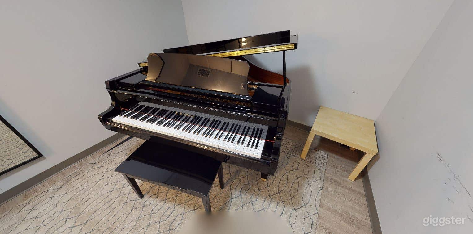 Music Teaching Room 11 Photo 4