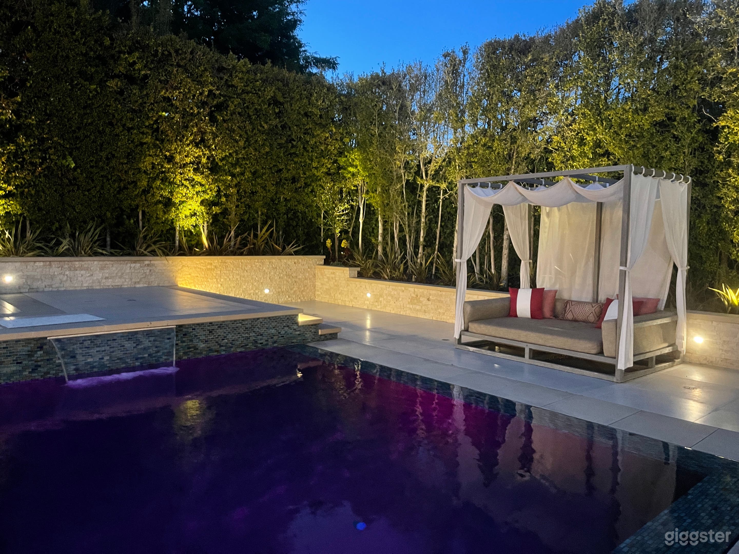 Contemporary Spanish House with Gorgeous Backyard Photo 2
