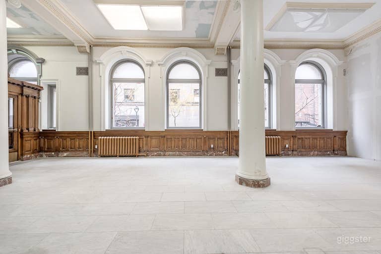  Historic Montreal Event Space with 15-Foot Ceilings 