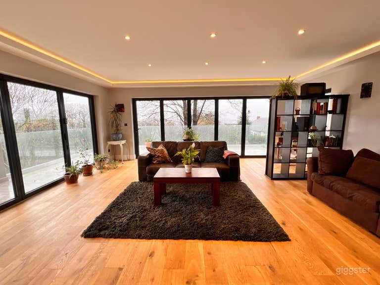  living room with a terrace 