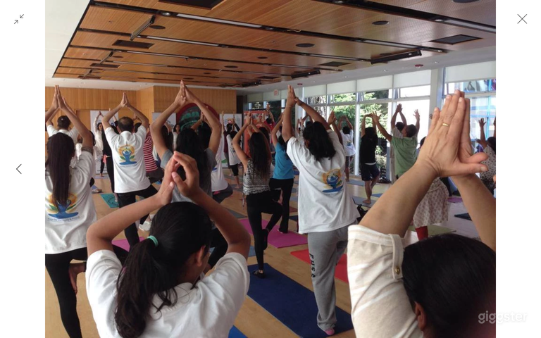  Charming and Stylish Building in Vancouver 
