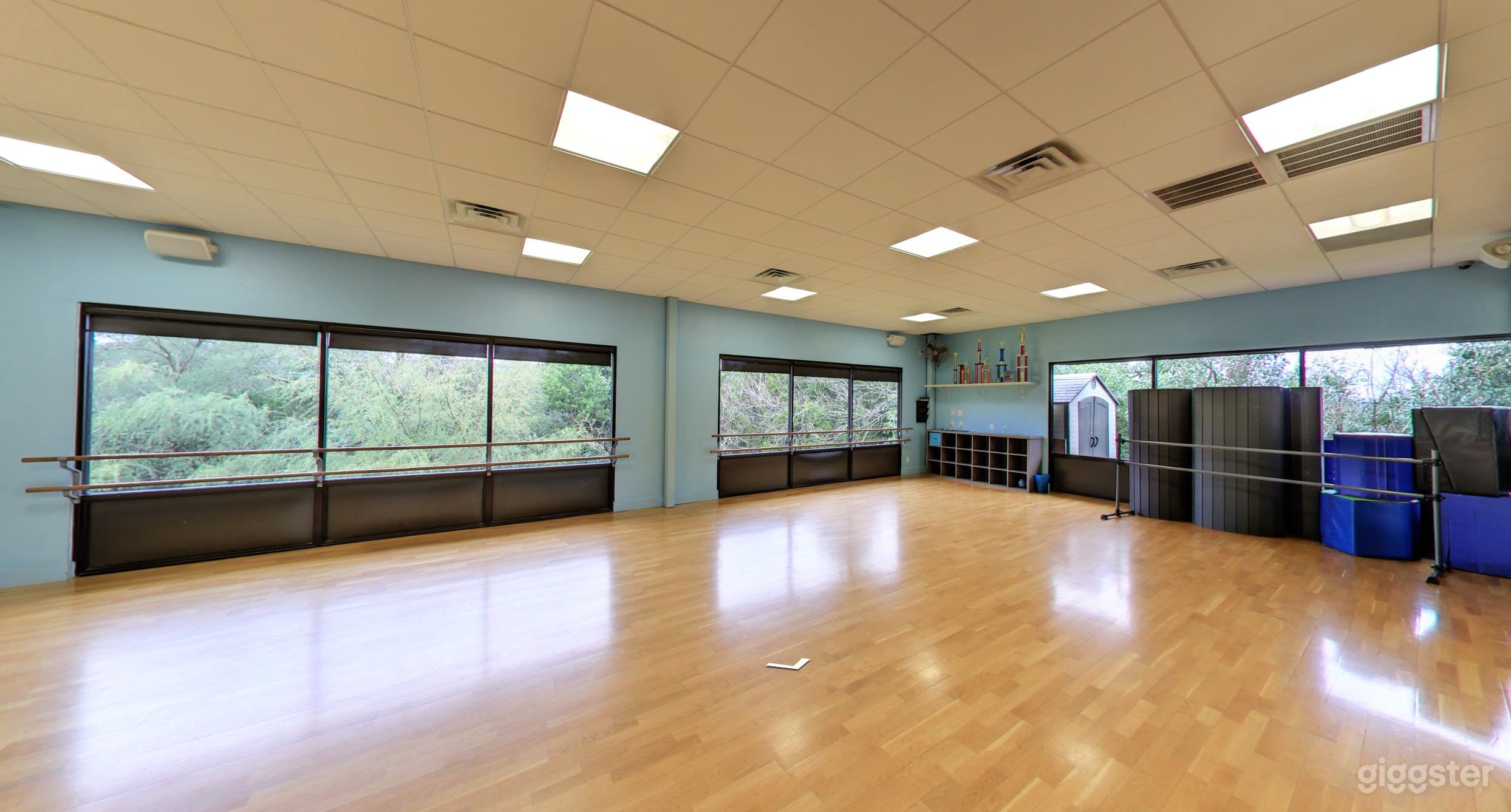 Dance Studio 2 Photo 2