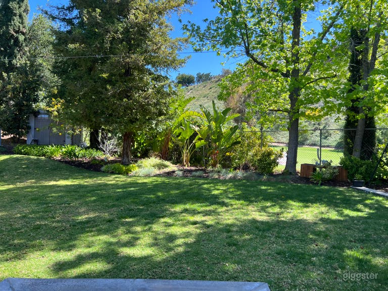  Suburban house on the golf course, large backyard  