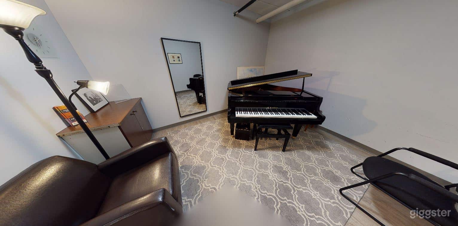 Music Teaching Room 9 Photo 1