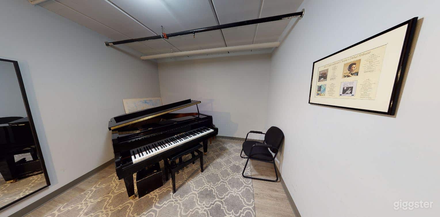 Music Teaching Room 9 Photo 2
