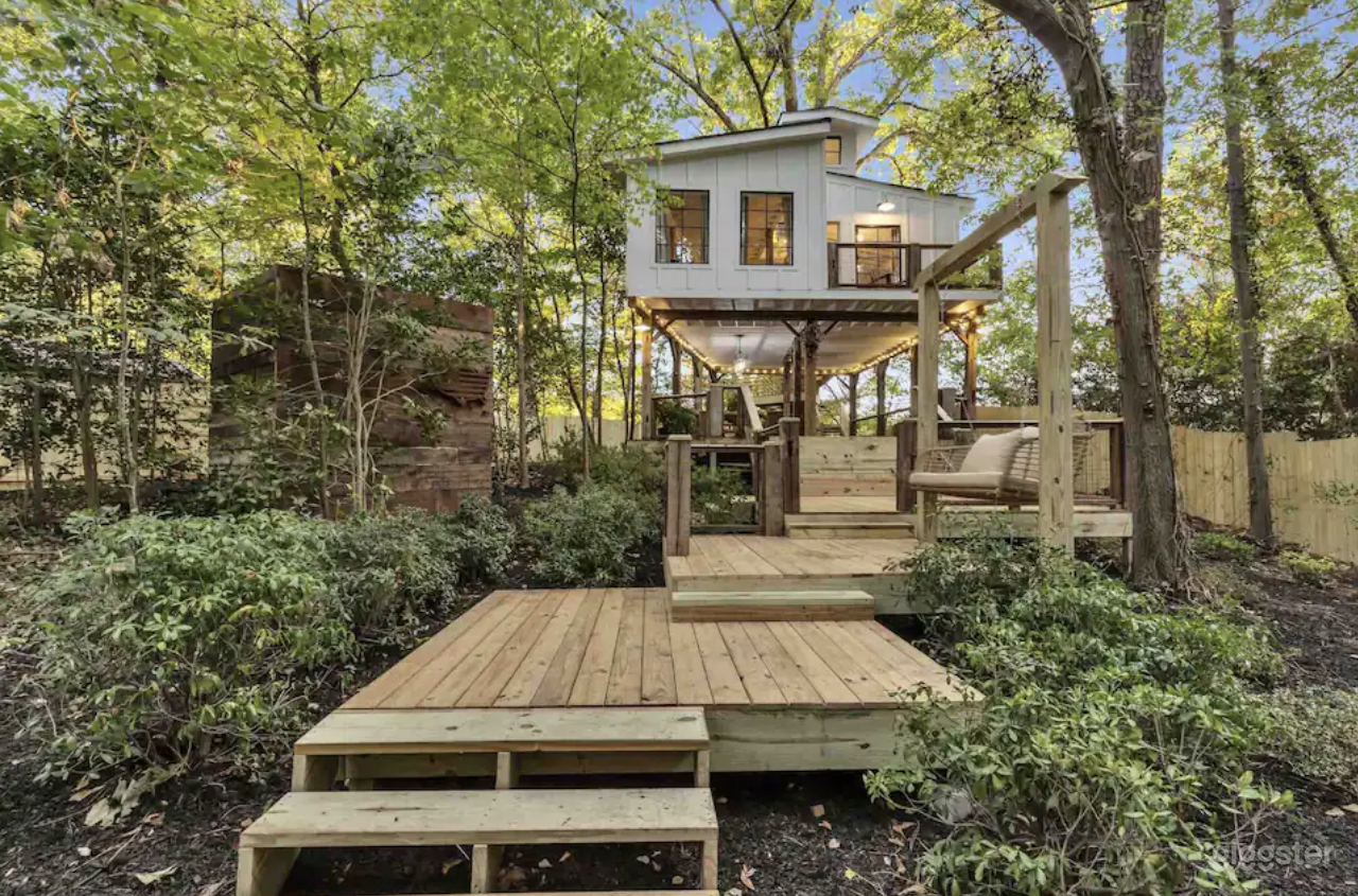 The Atlanta Treehouse Escape – Unique Treehouse Event Venue Photo 1