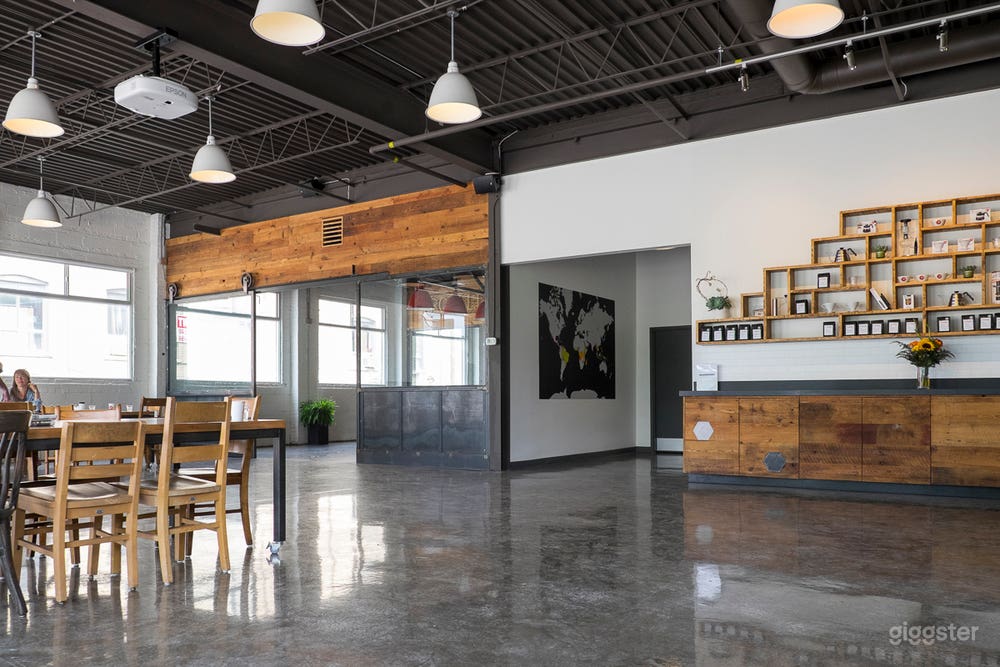 Large Industrial Space   Evenings Only Photo 1