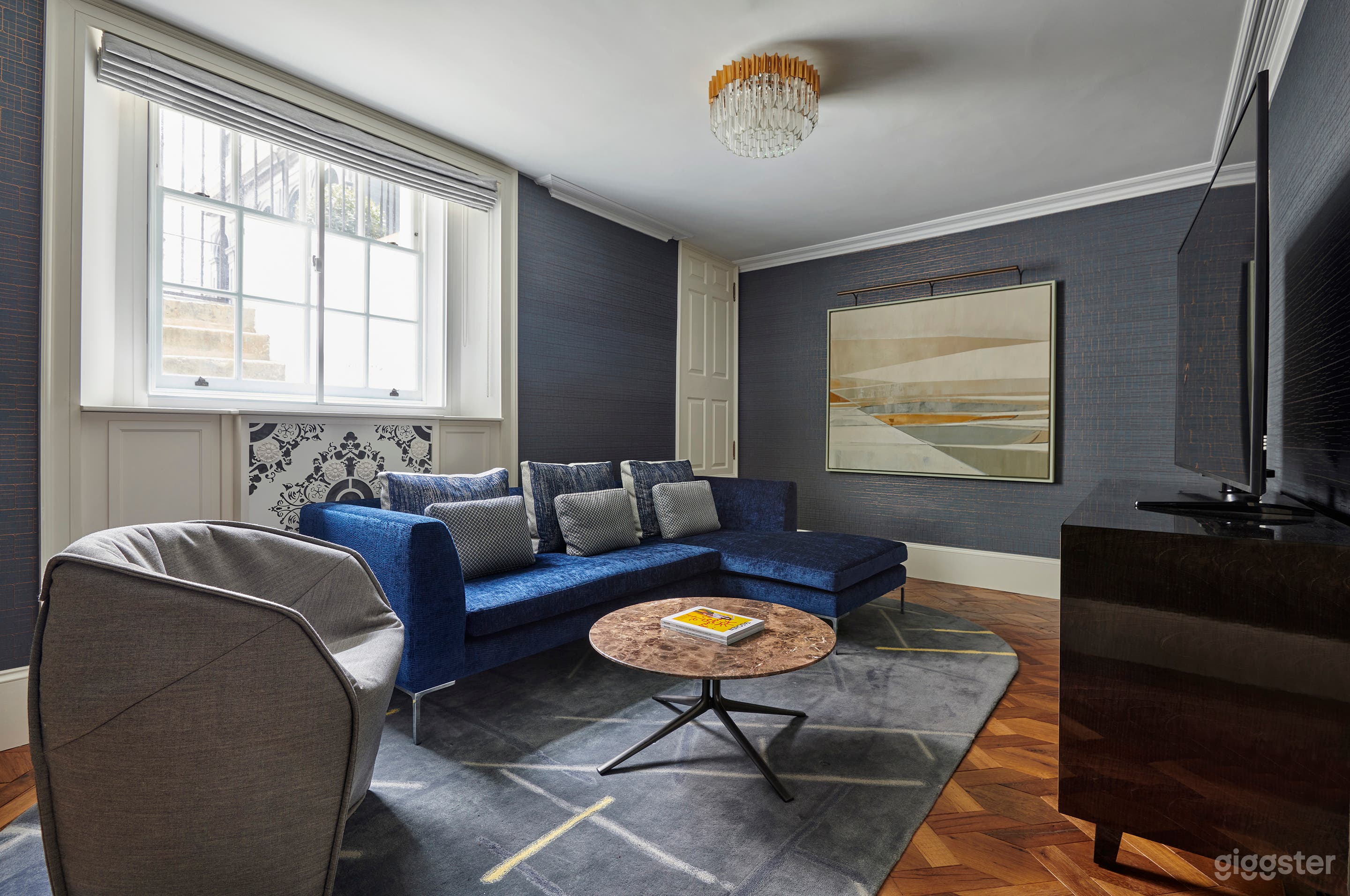 Luxurious Townhouse in London Photo 1