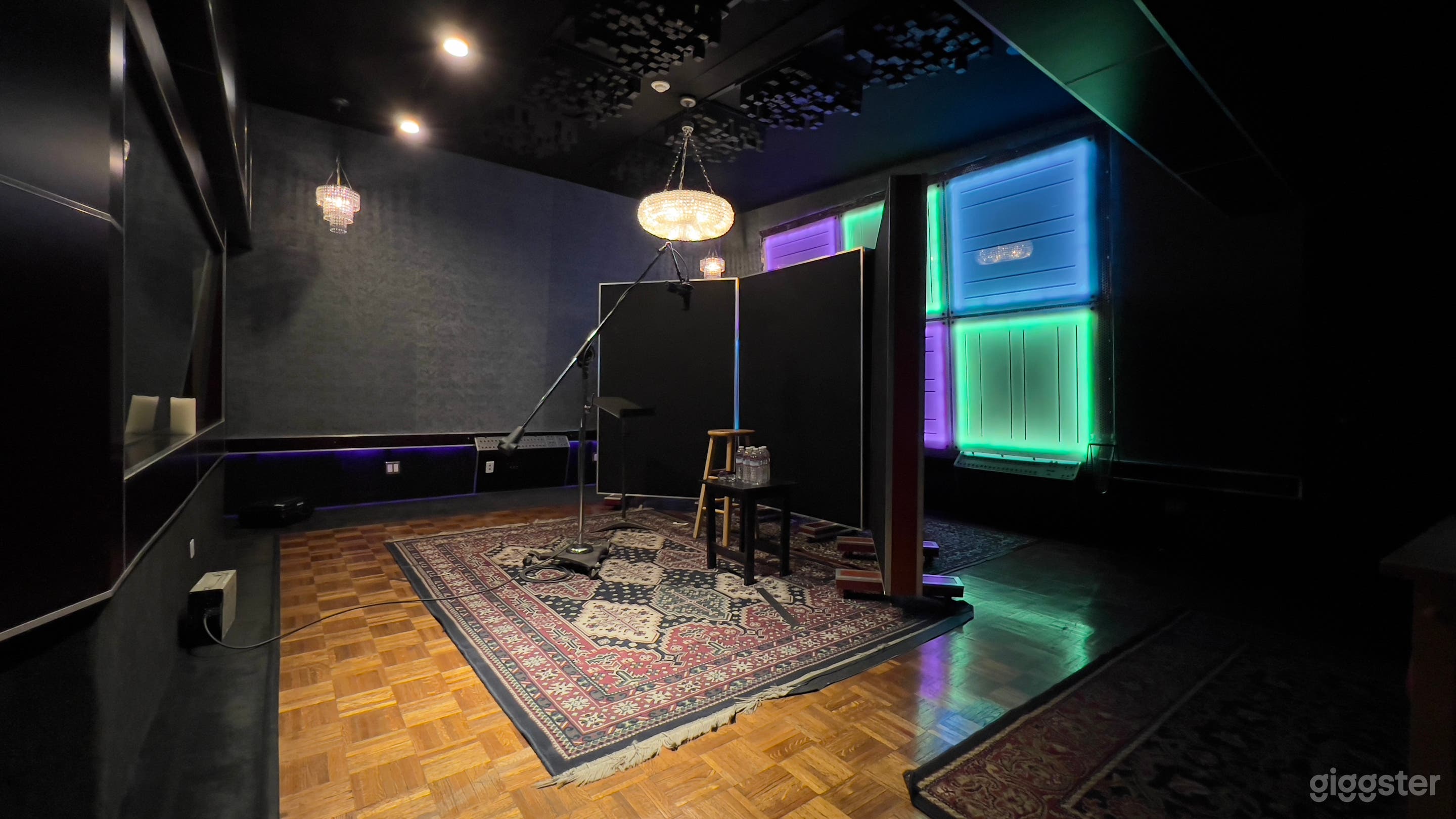 Recording Studio B in North Hollywood Photo 3