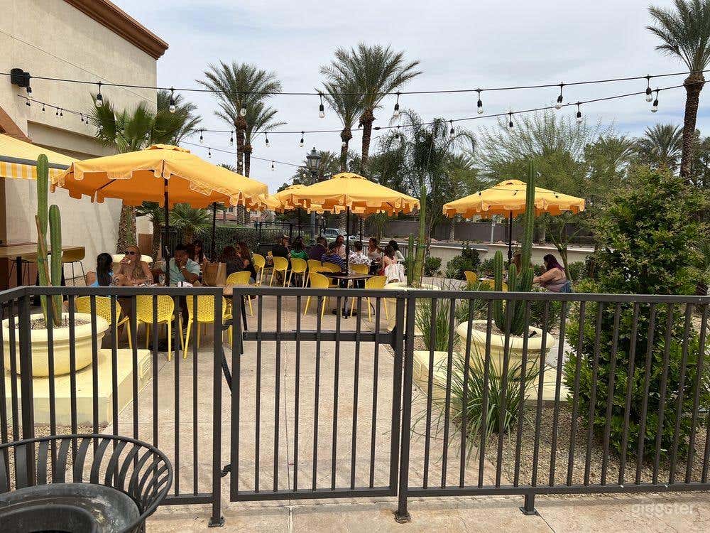 Bright, Open Patio  Photo 3