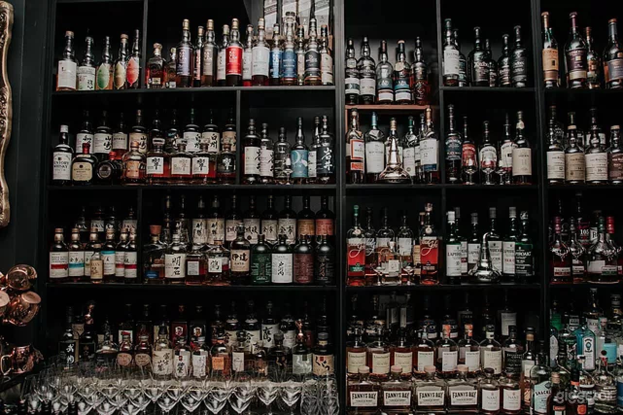 Bar with Perfect Liquors in Sydney Photo 3