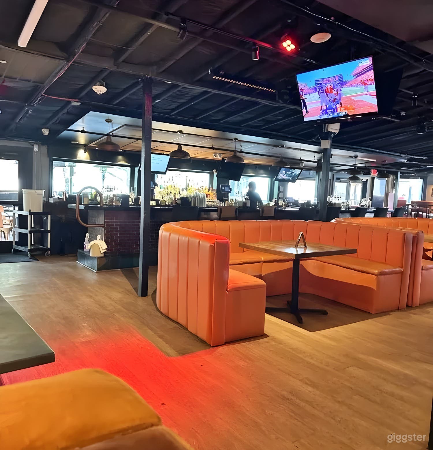 Southern Restaurant/Bar with Patio (Buyout) Photo 3