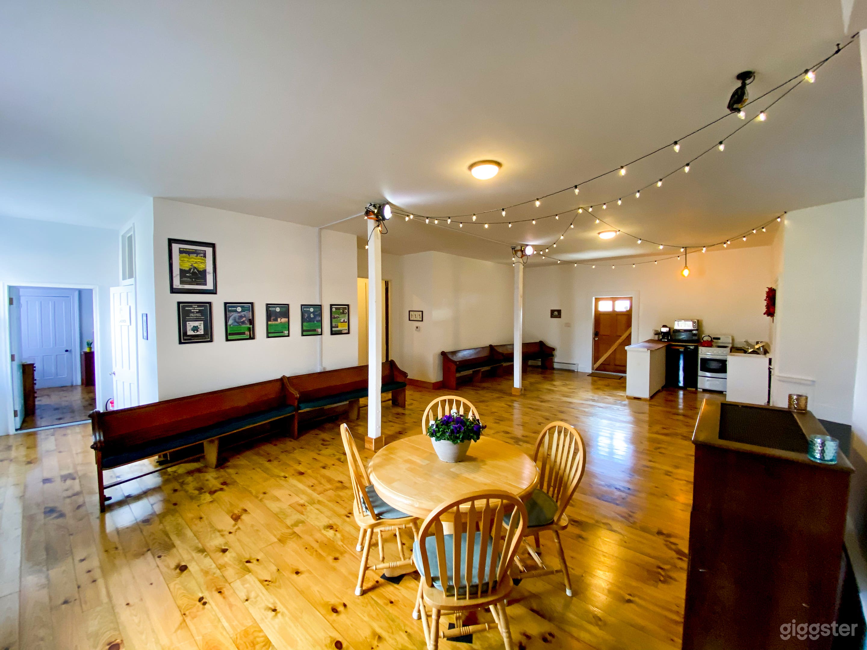 Common Room / Secondary Event or Meeting Space