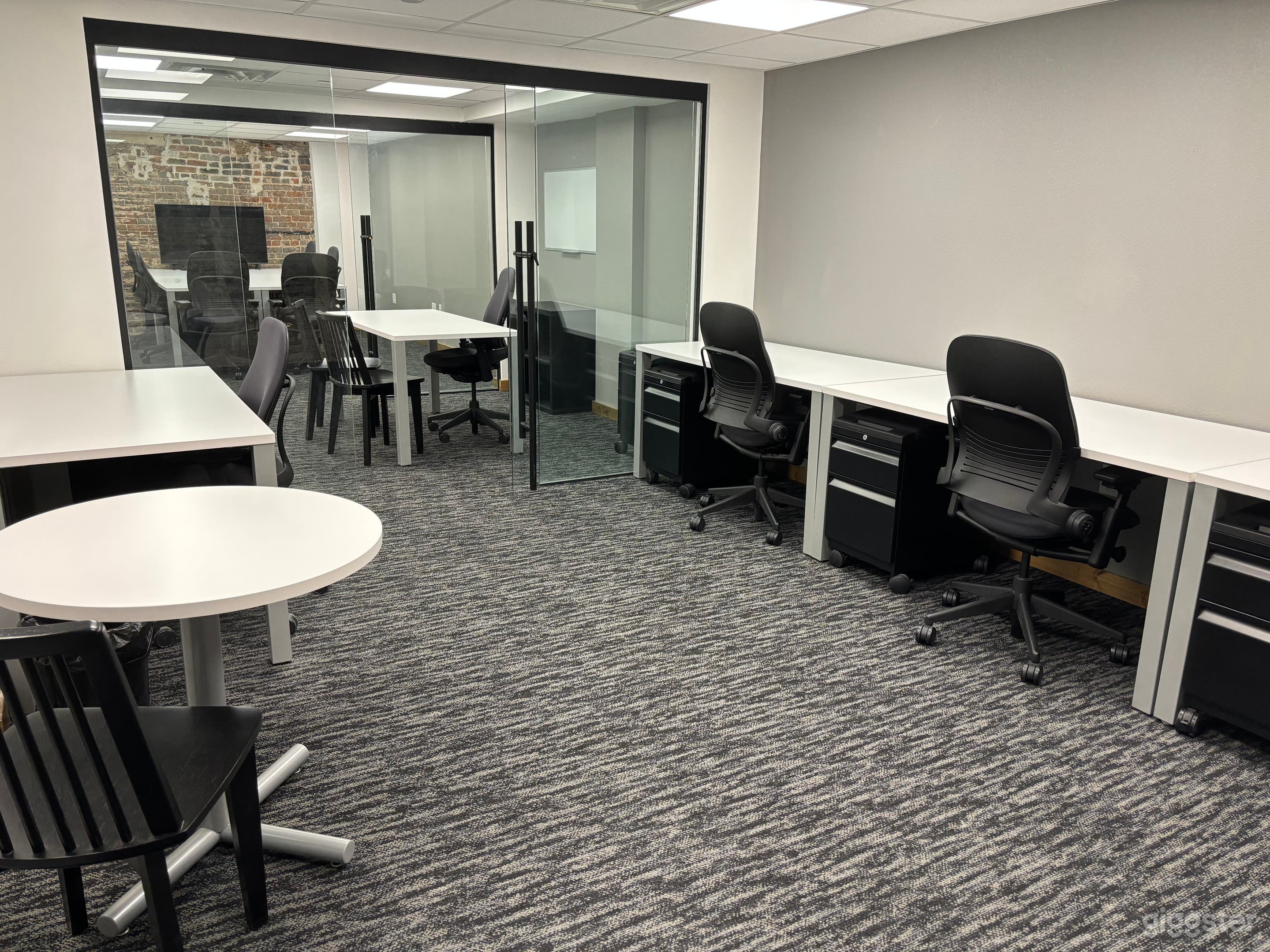 Large Team Day Office Photo 1