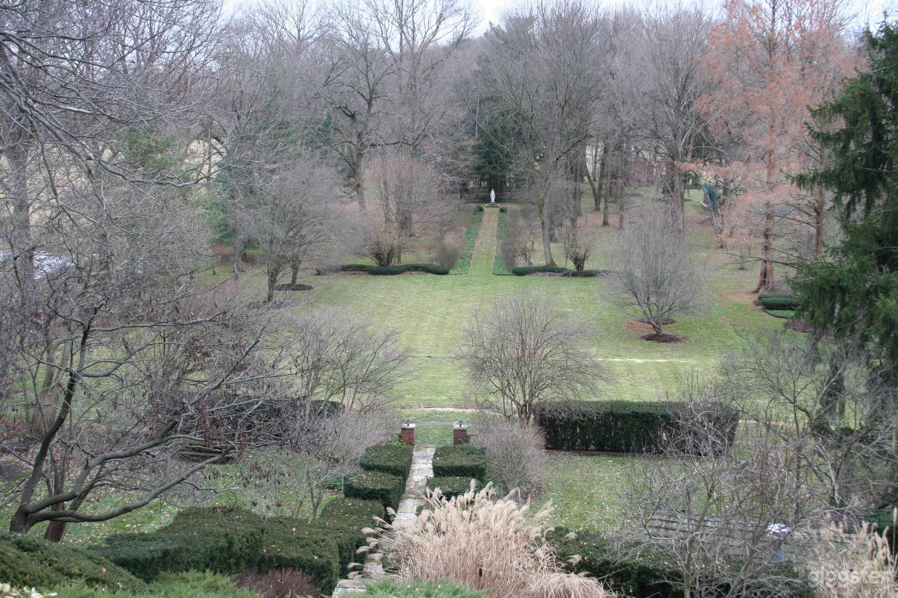 Private Lane Manor Home - 26 Acres Photo 4