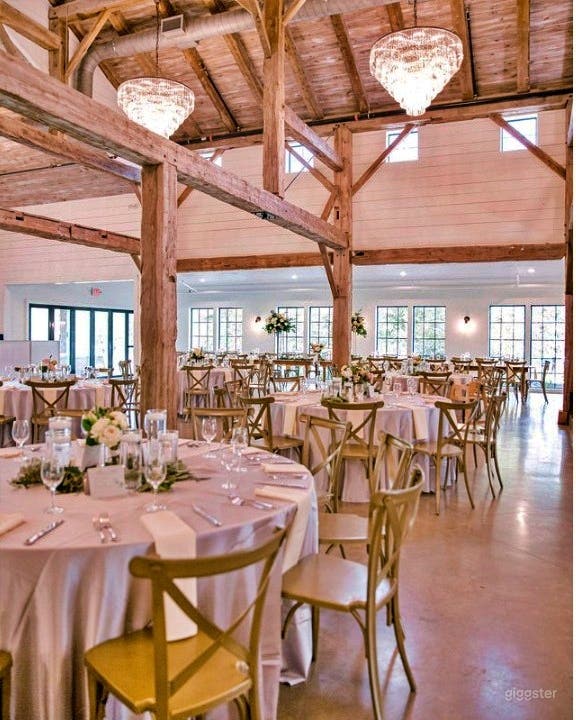 200-year Old Barn with Modern Elegance Photo 3
