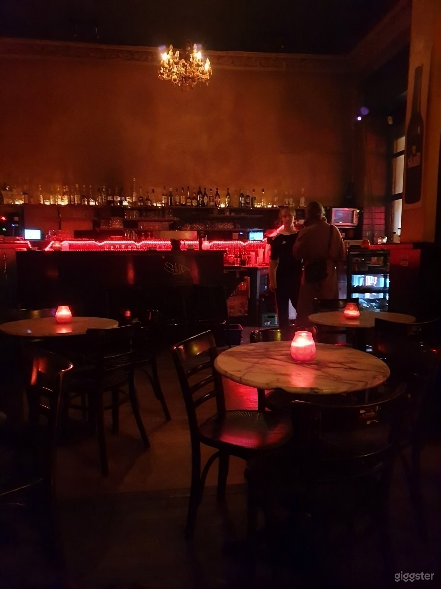 Vintage-europaisches Bistro mit Art-deco-Stimmung Foto 2
