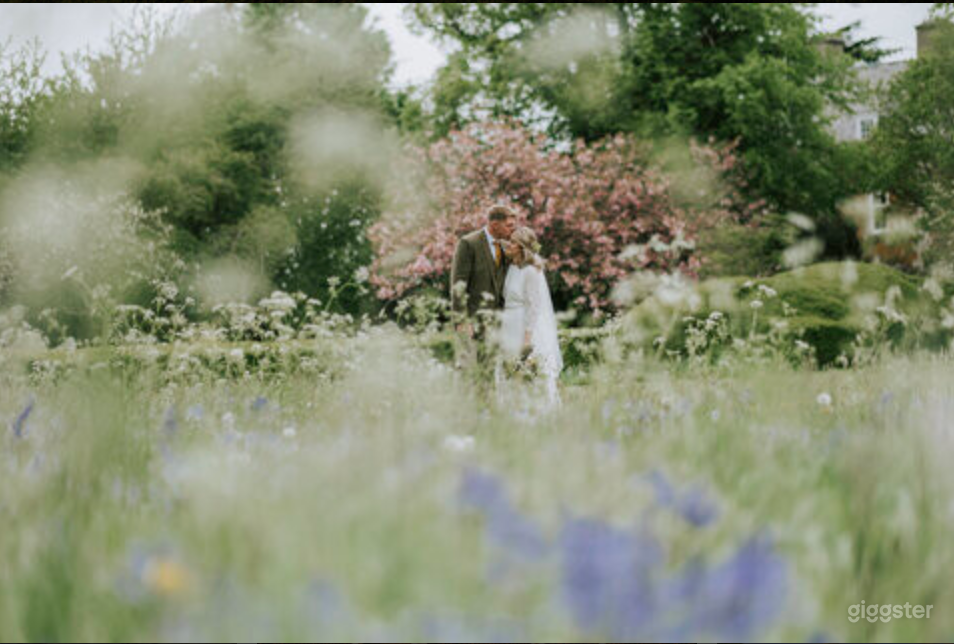 Cozy and Amazing Garden for Functions Photo 4