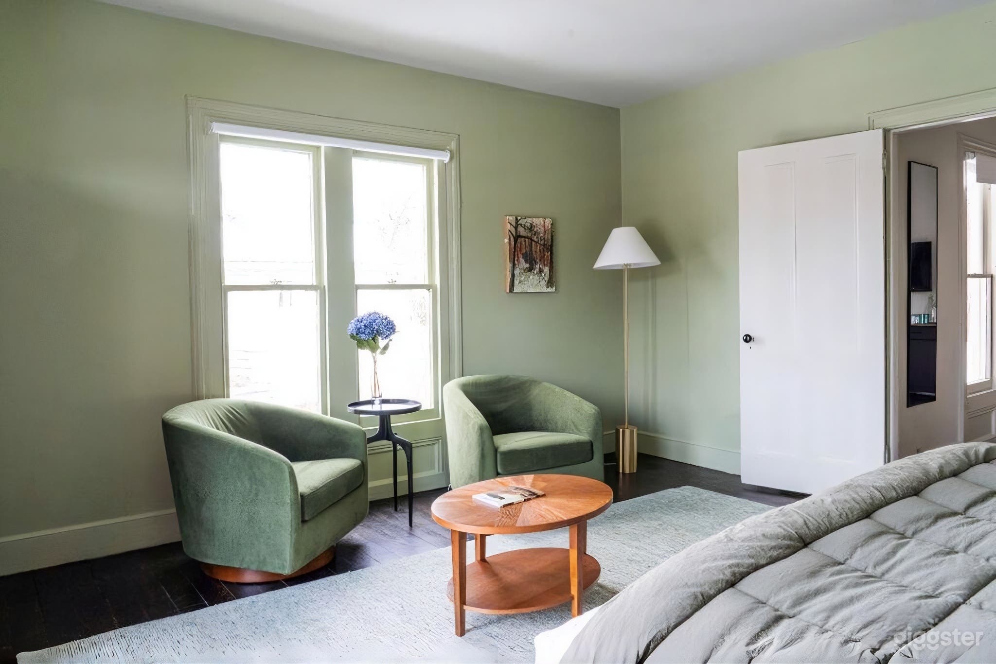 Charming, Newly Renovated Victorian Inn Photo 4