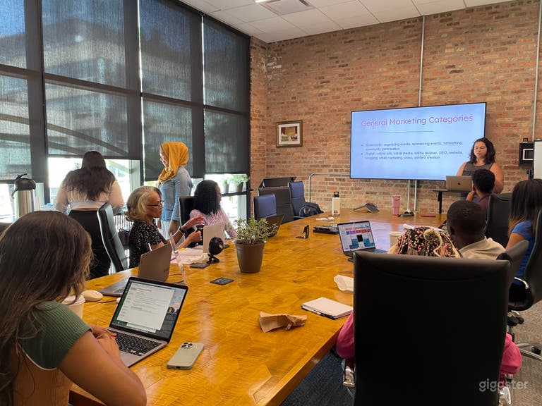  Large Meeting Room - Michigan Ave, South Loop, Chicago 