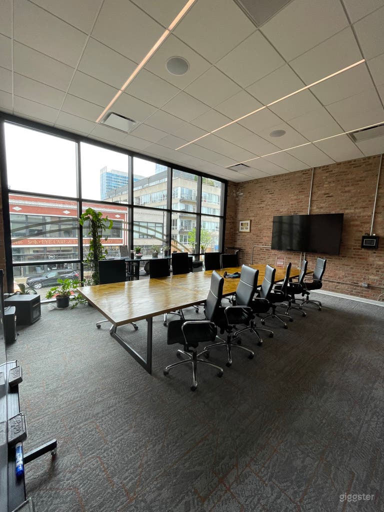  Large Meeting Room - Michigan Ave, South Loop, Chicago 