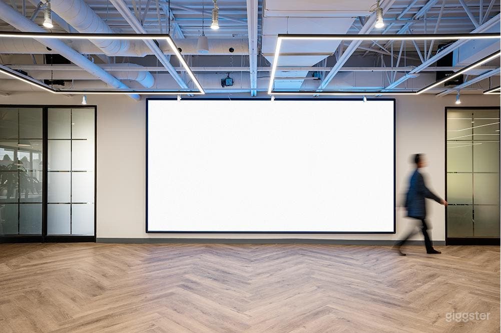 Media Production Studio Photo 4