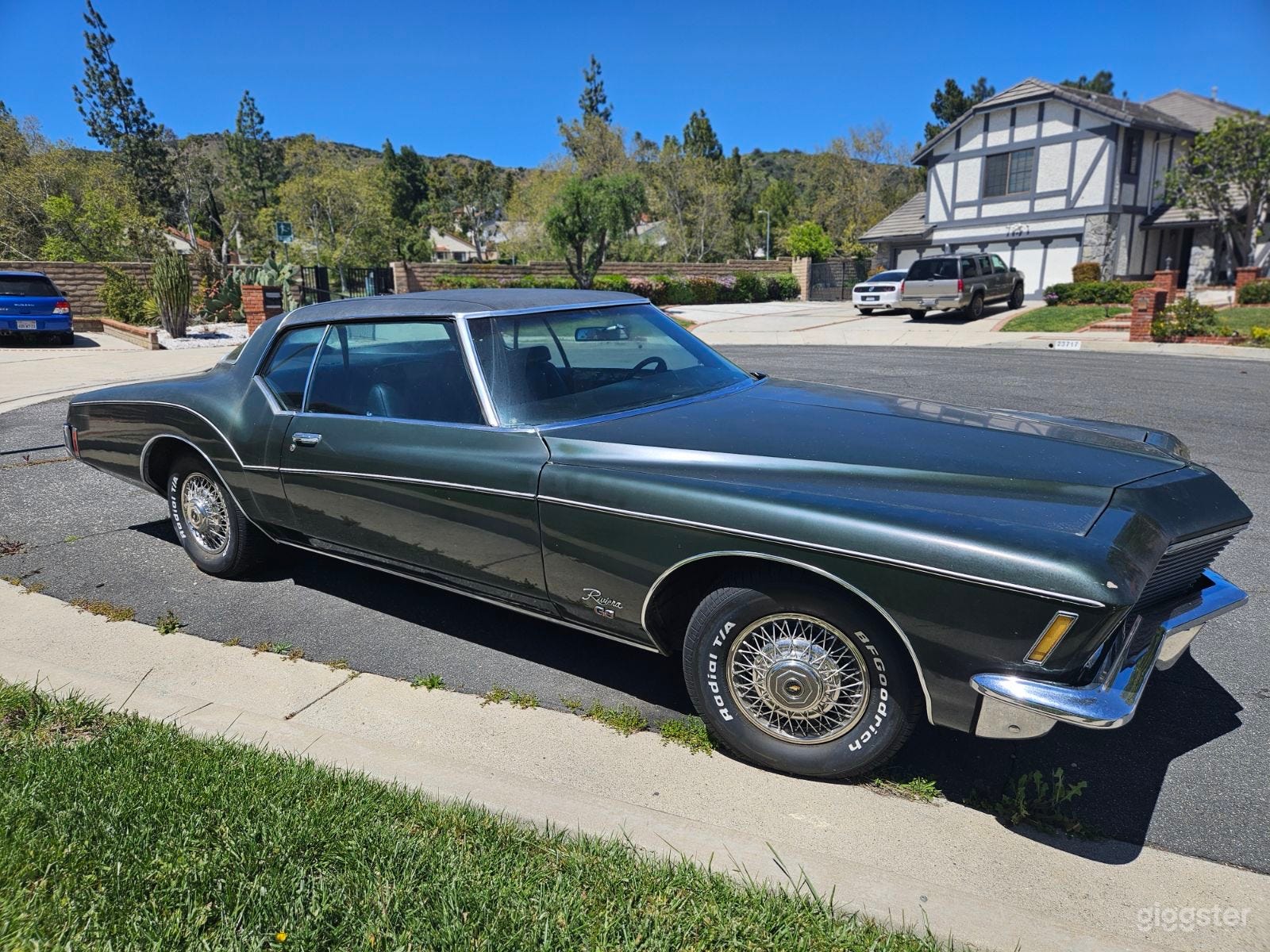 Rare looking classic muscle green on black Buick Photo 4