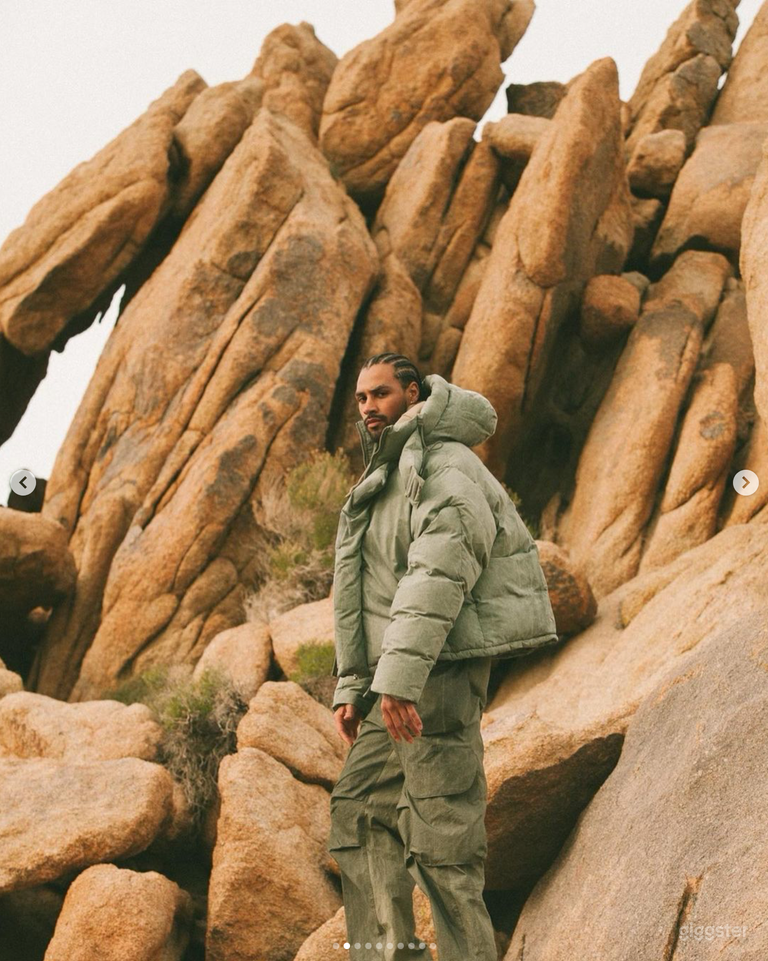  Desert Hilltop Geo Dome w Pool Joshua Trees Rocks 