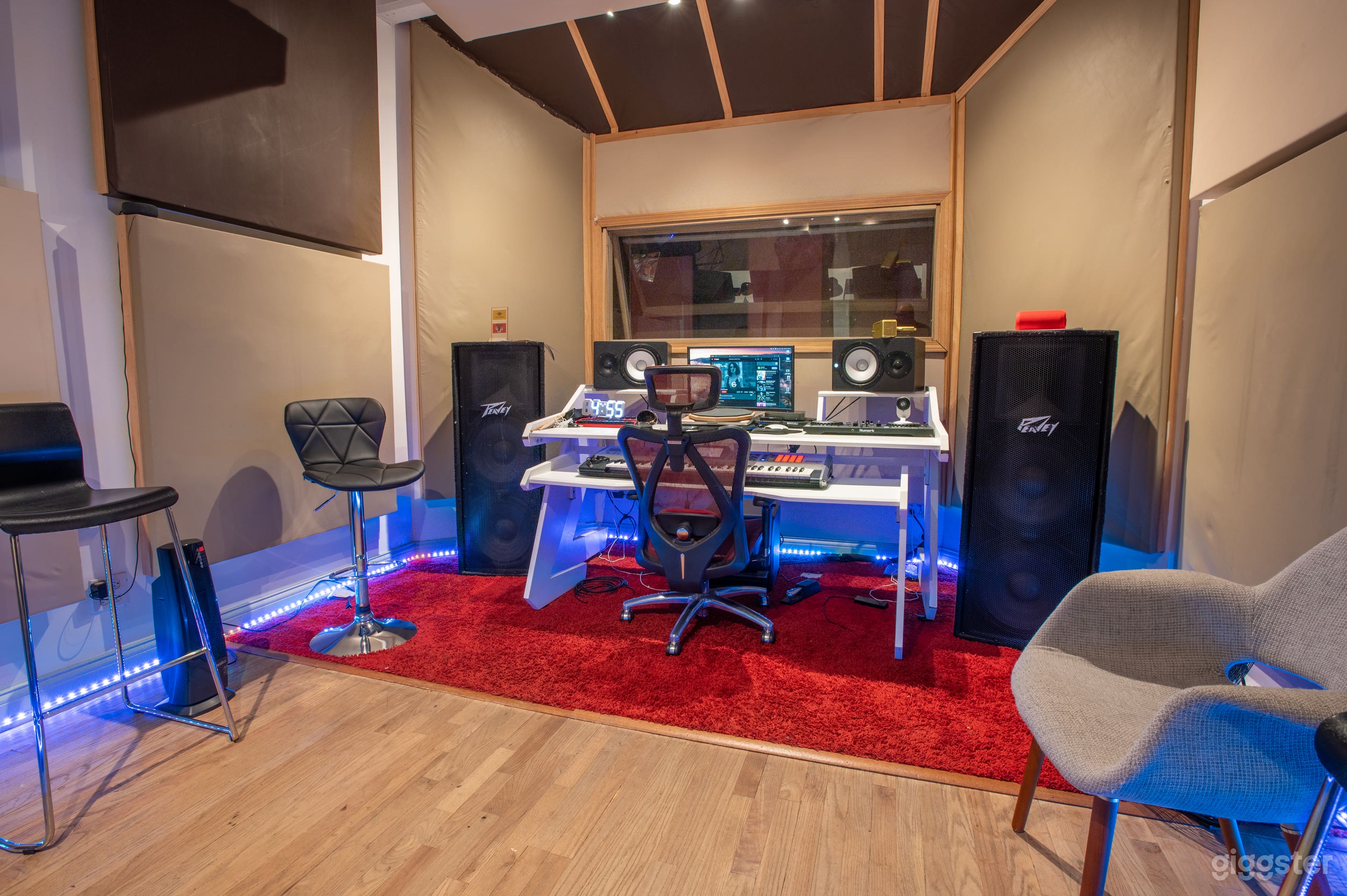 Recording Studio Session Photo 2