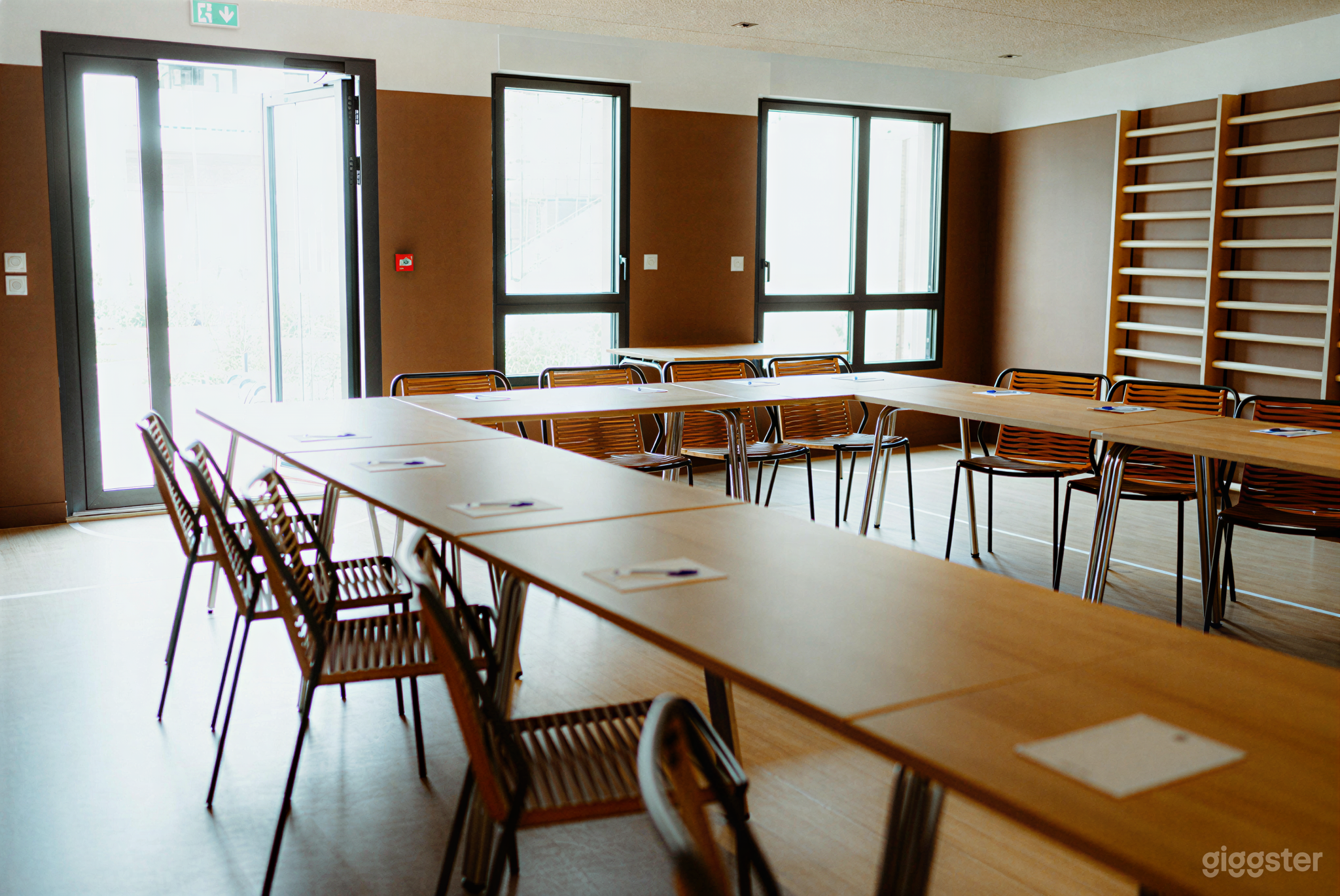 Photo de Espace Séminaire Moderne & Ateliers d’Équipe 4