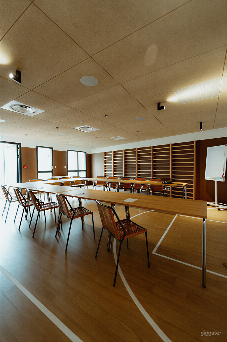  Espace Séminaire Moderne & Ateliers d’Équipe 