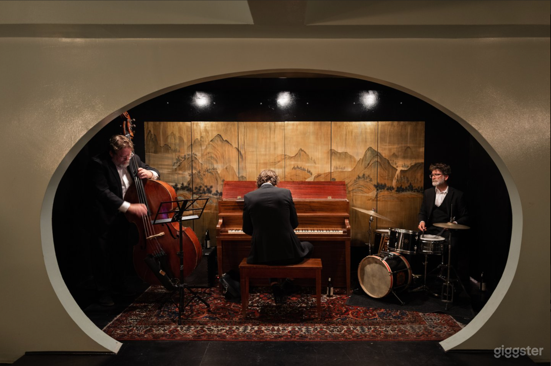 The piano and live show area