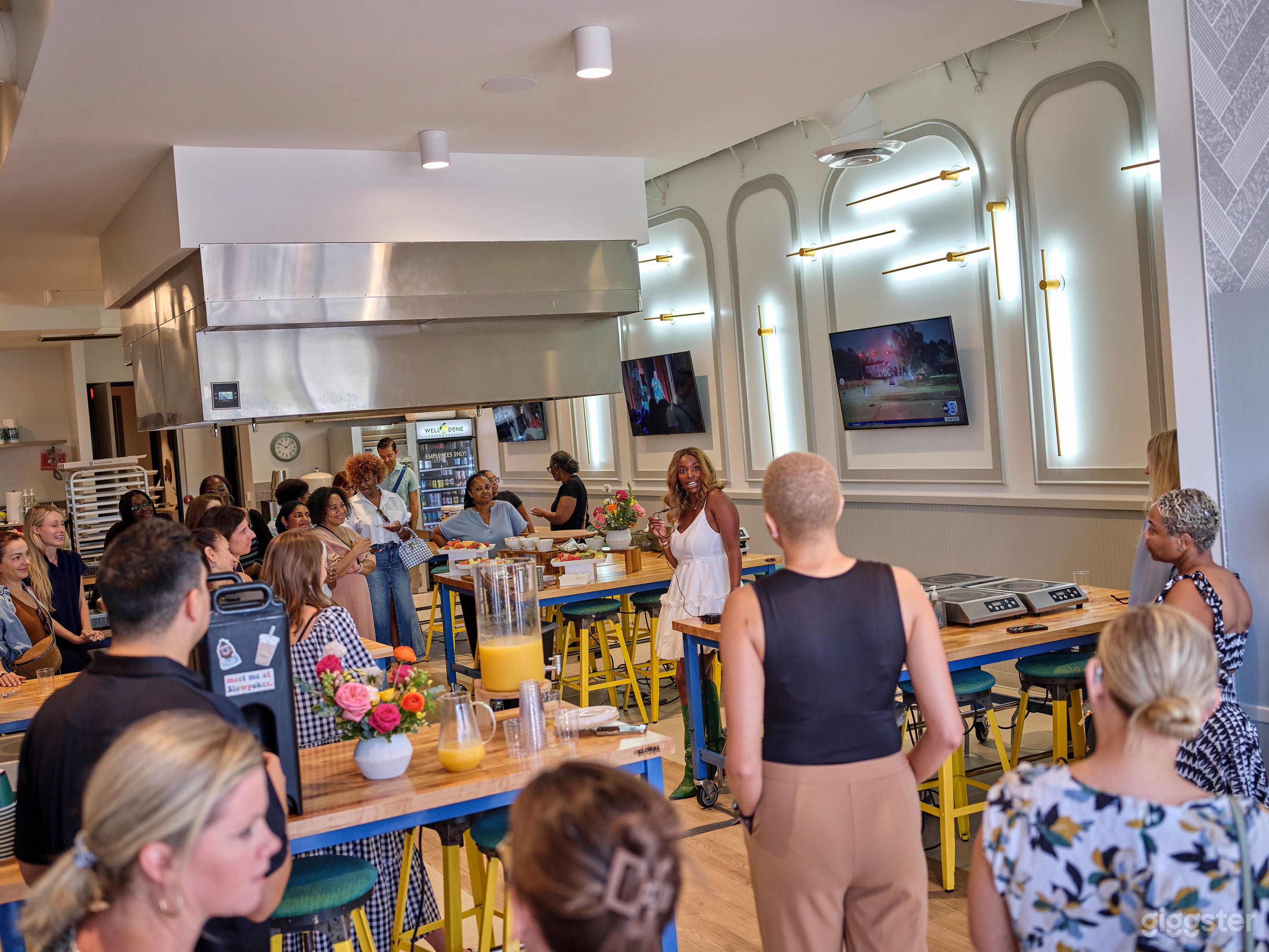 Cooking School with AV Capabilities &amp; Outdoor Space Photo 3