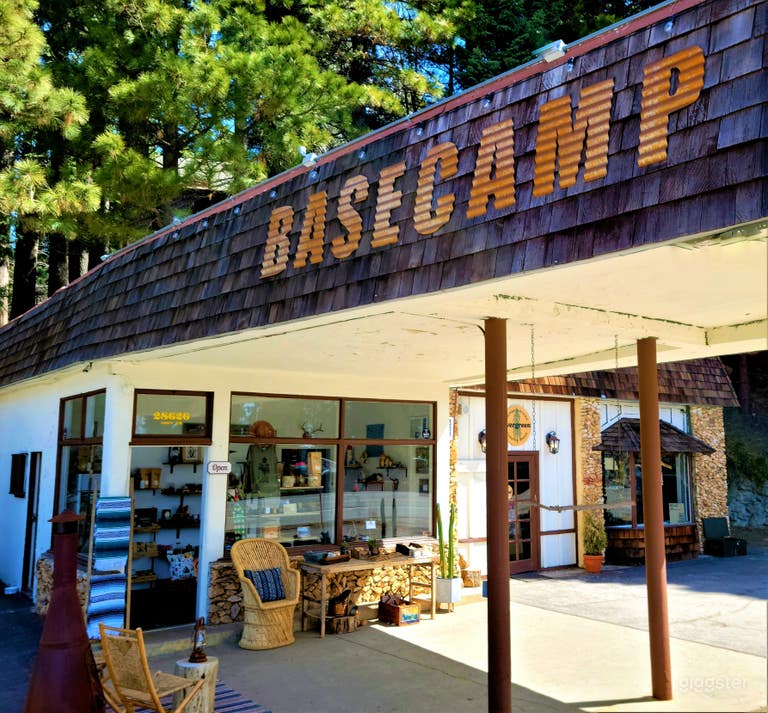  1968 Gas Station set in the CA mountains 