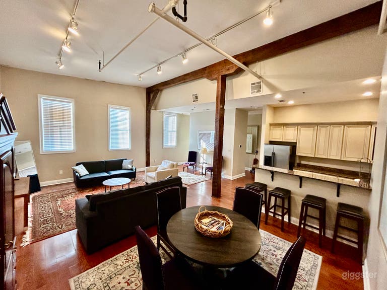  Hit the City -Unit H 