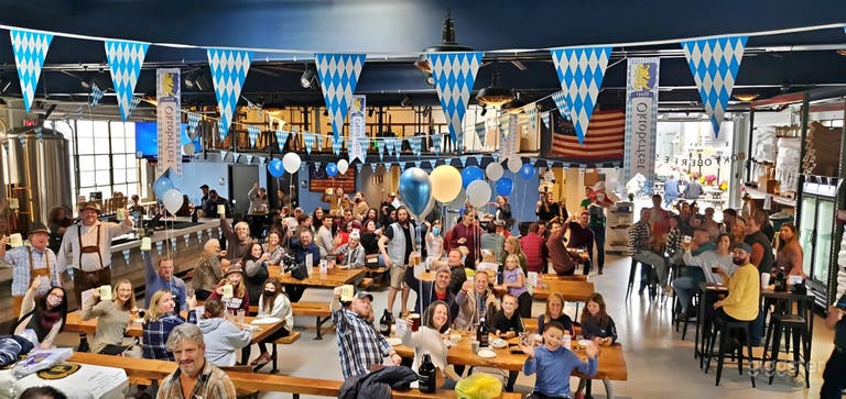  The General’s Quarters – Rustic Elevated Loft Overlooking the Brewery 